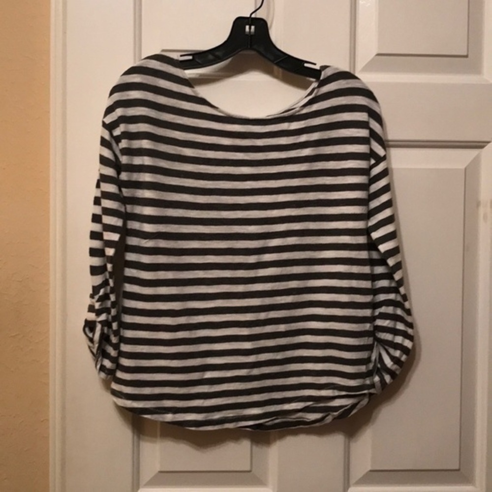 Ann Taylor Loft M Women’s Top